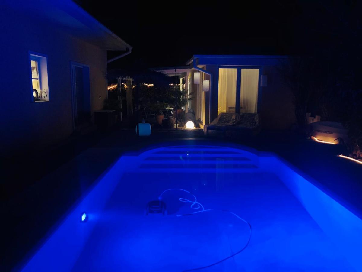 Apartment Tinyhouse Mit Pool, Outdoor Whirlpool Und Garten Petershagen-Eggersdorf 外观 照片